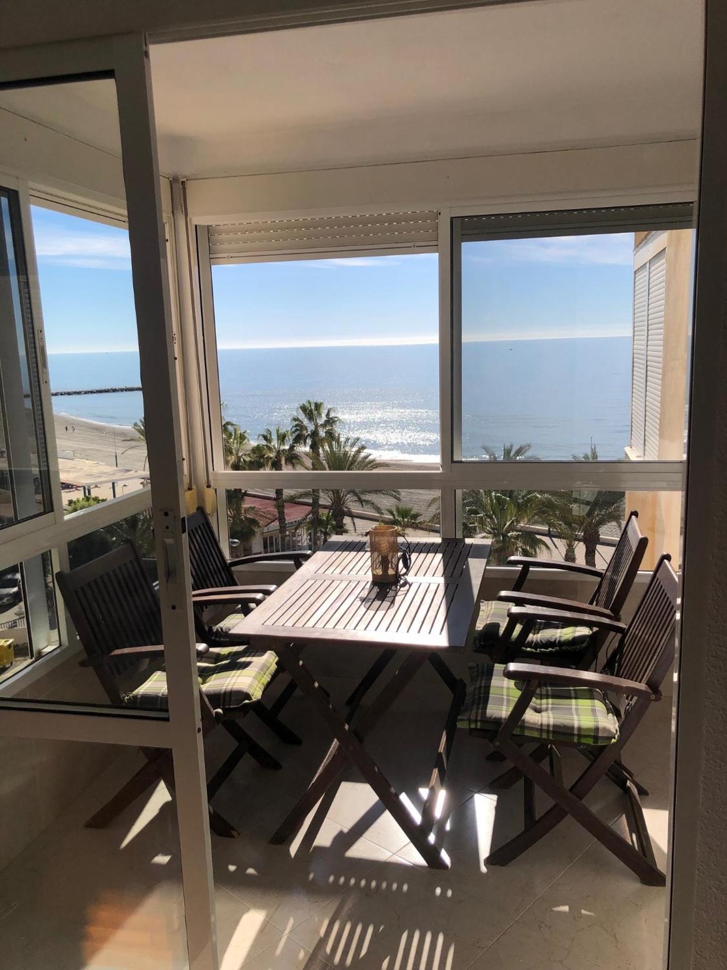 Estudio Mar En Calma, Primera Linea De Playa Con Vistas Al Mar Torrox Exteriér fotografie
