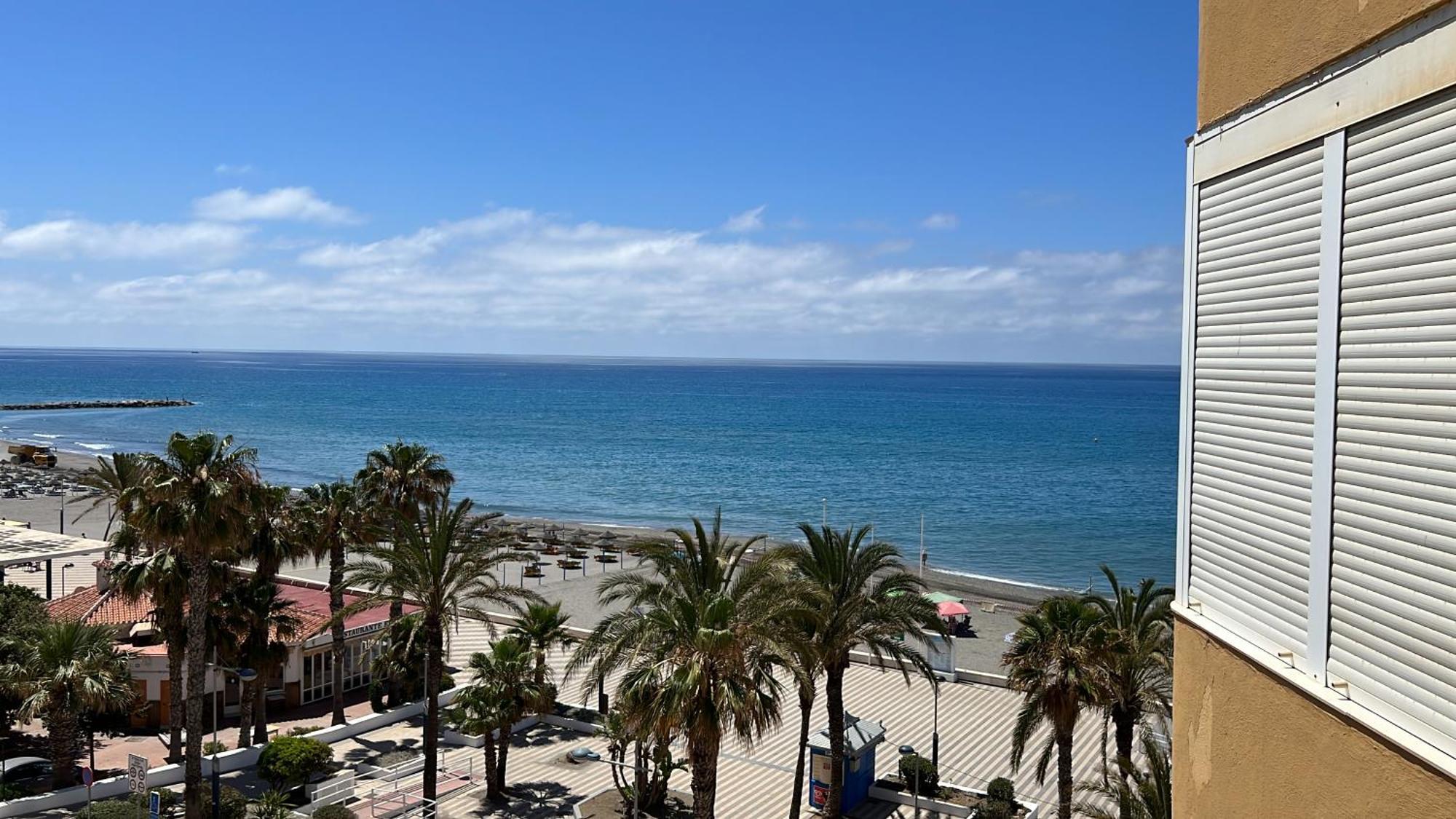 Estudio Mar En Calma, Primera Linea De Playa Con Vistas Al Mar Torrox Exteriér fotografie
